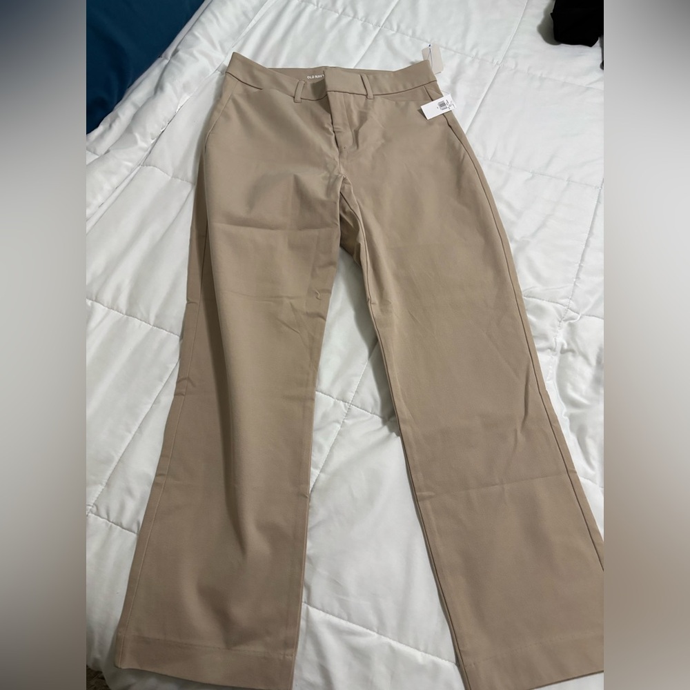 Old Navy Women's Khaki Straight-Leg Chinos in Beige